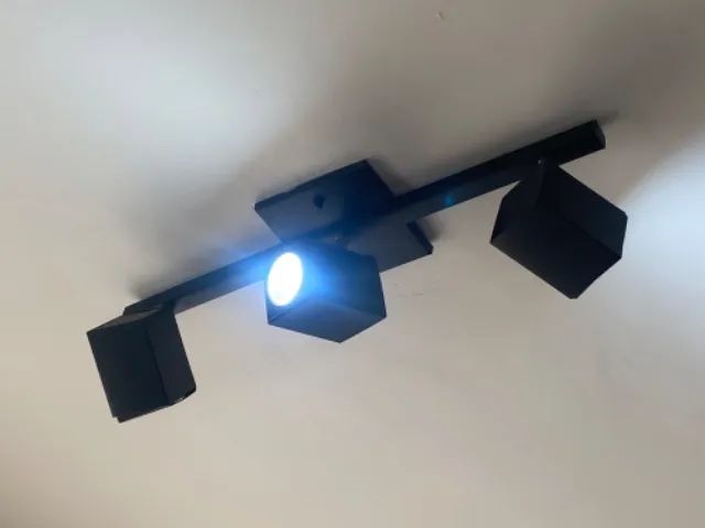 Trilho de spot Leroy Merlim