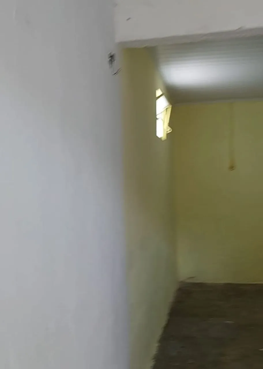 Aluga-se apartamento