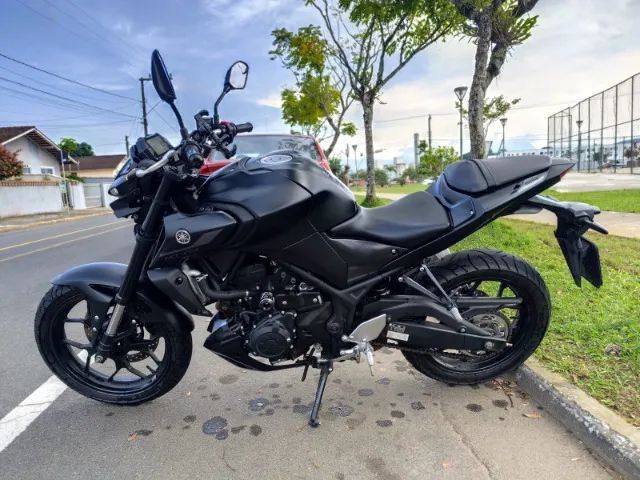 MT-03 - YAMAHA 2023  - Foto 2