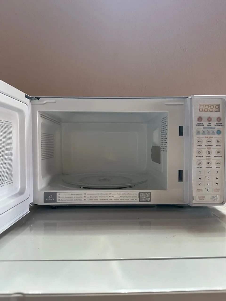 Micro-ondas Electrolux 20 Litros Branco - Foto 2