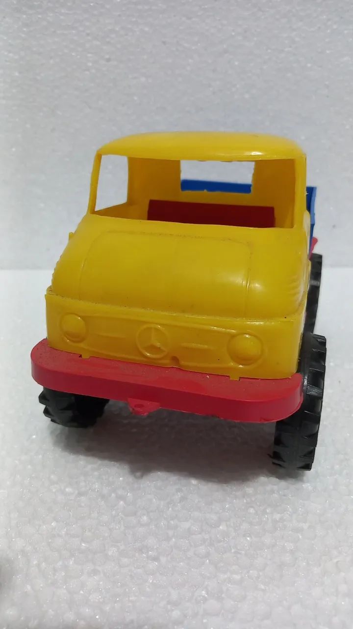 Caminhão de brinquedo antigo UNIMOG. - Foto 5