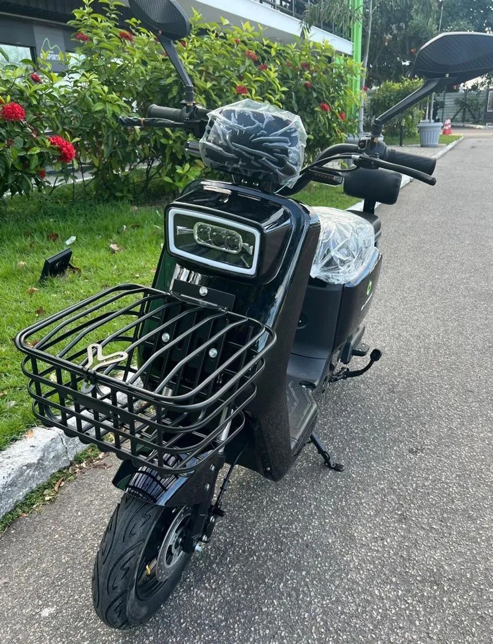 Scooter elétrica A9 preta 1000w