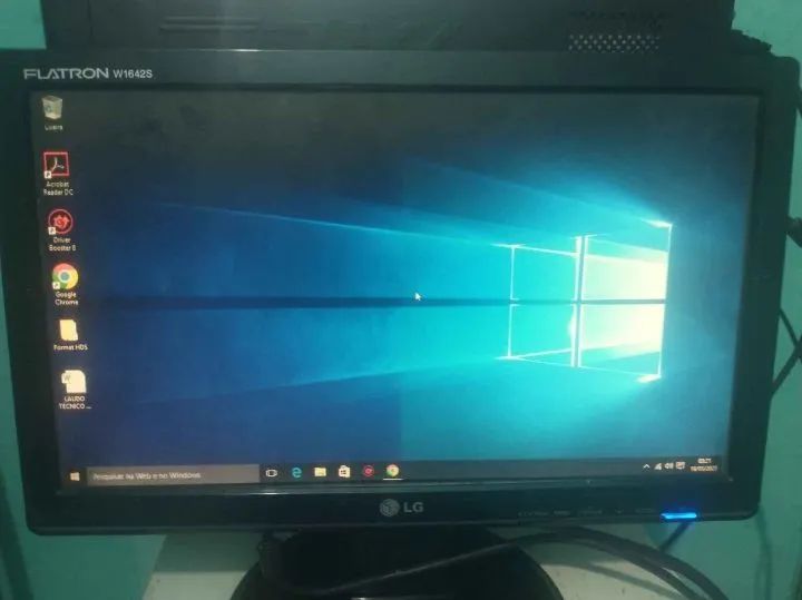 Computador completo( computador,monitor,teclado e mouse)