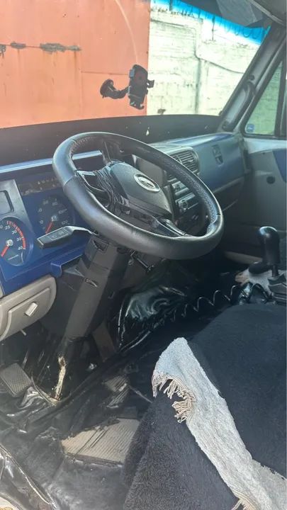 Caminhão Volkswagen 8.150 - Baú - Foto 5