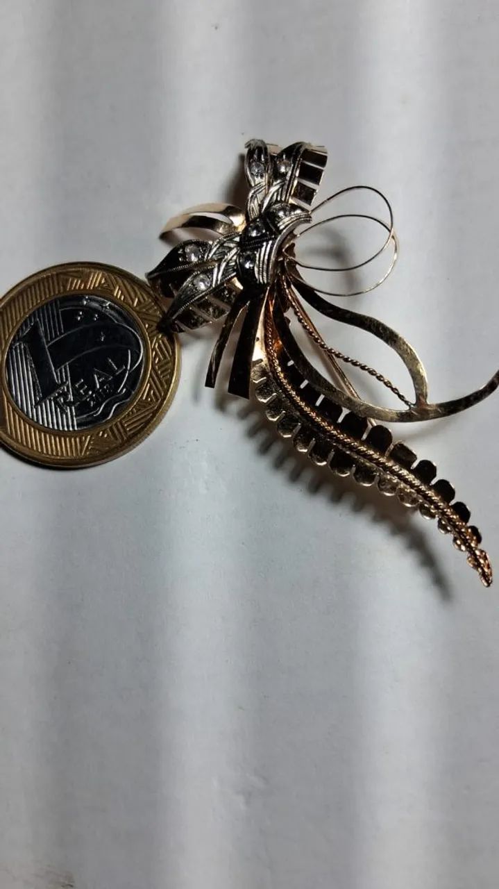 Broche antigo vintage 