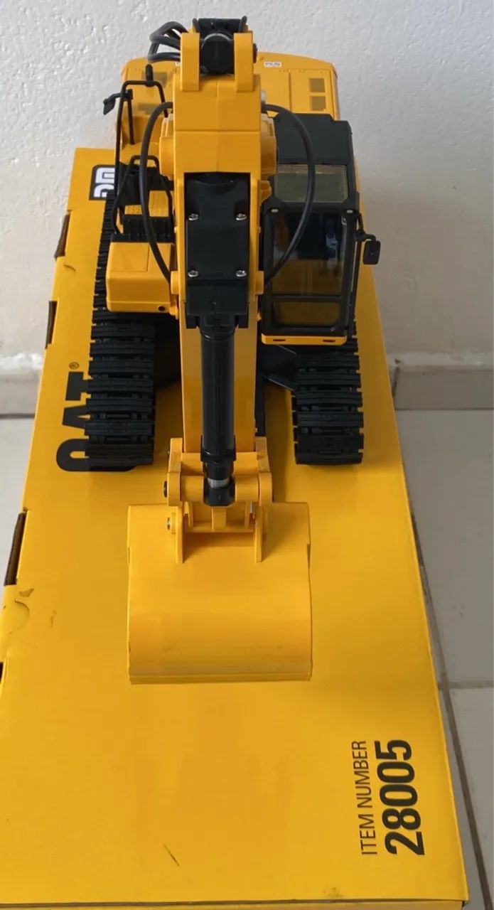 Miniatura retroescavadeira  - Foto 4