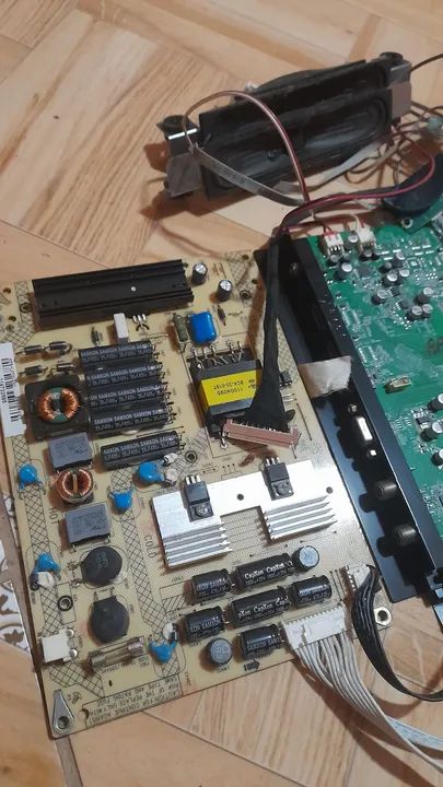 Placas tv semp toshiba Le3250(b)wda todas as placas como na foto - Foto 2