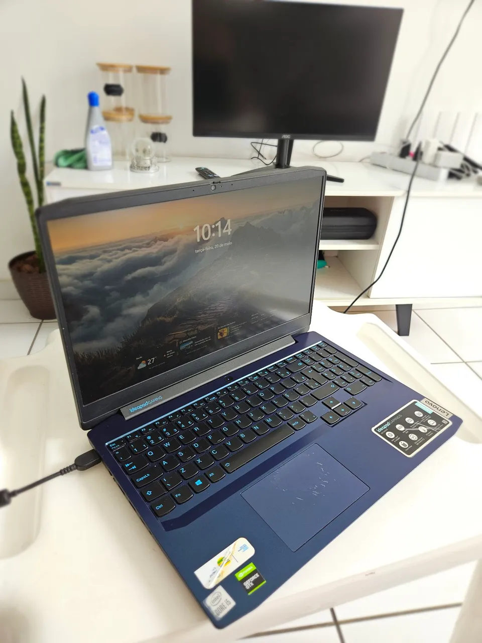 [VENDER RÁPIDO!!] Notebook Lenovo Gaming 3i - i5 10ª Geração, 16GB RAM, SSD 500GB