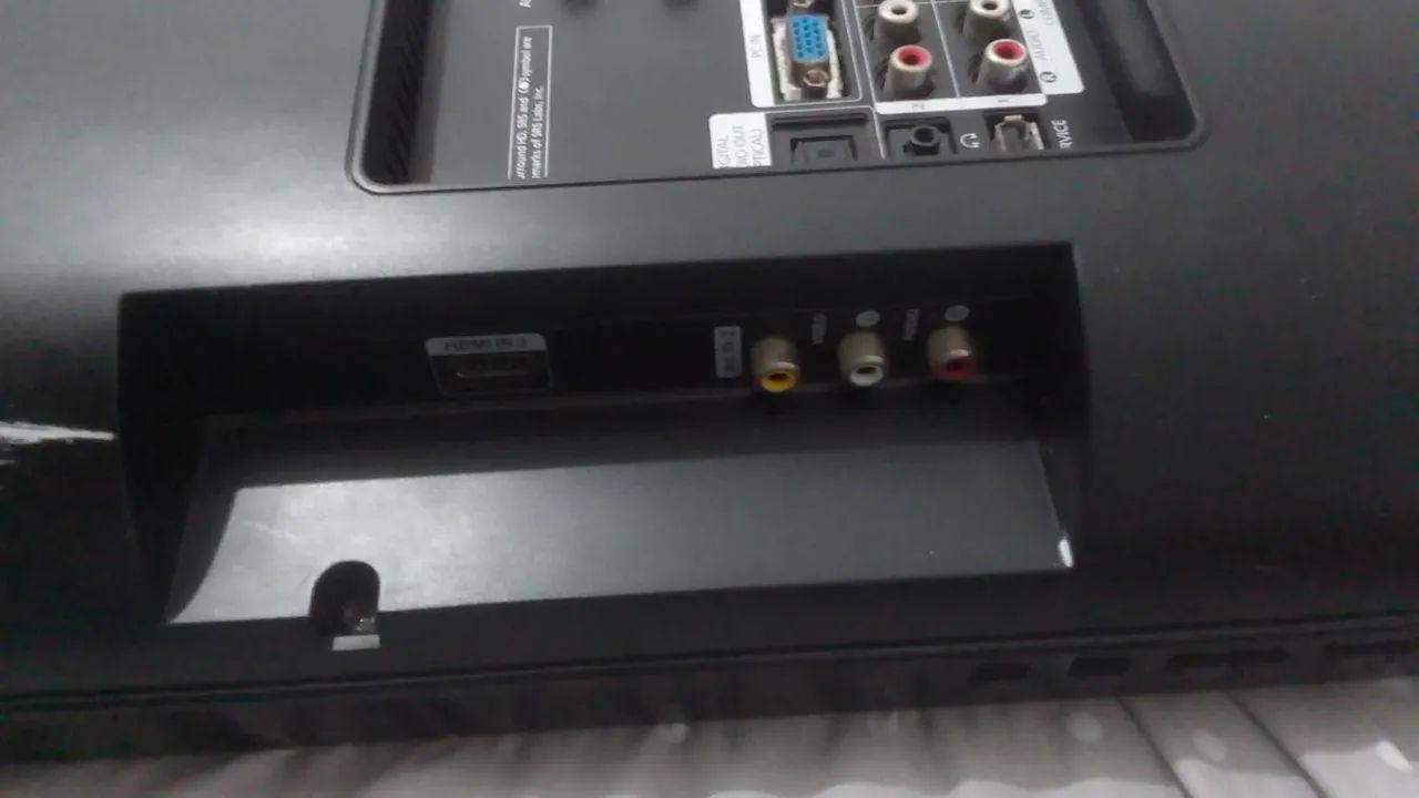 Tv Samsung com defeito - Foto 3