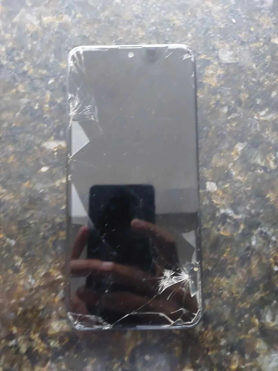 LG K50s display queimado