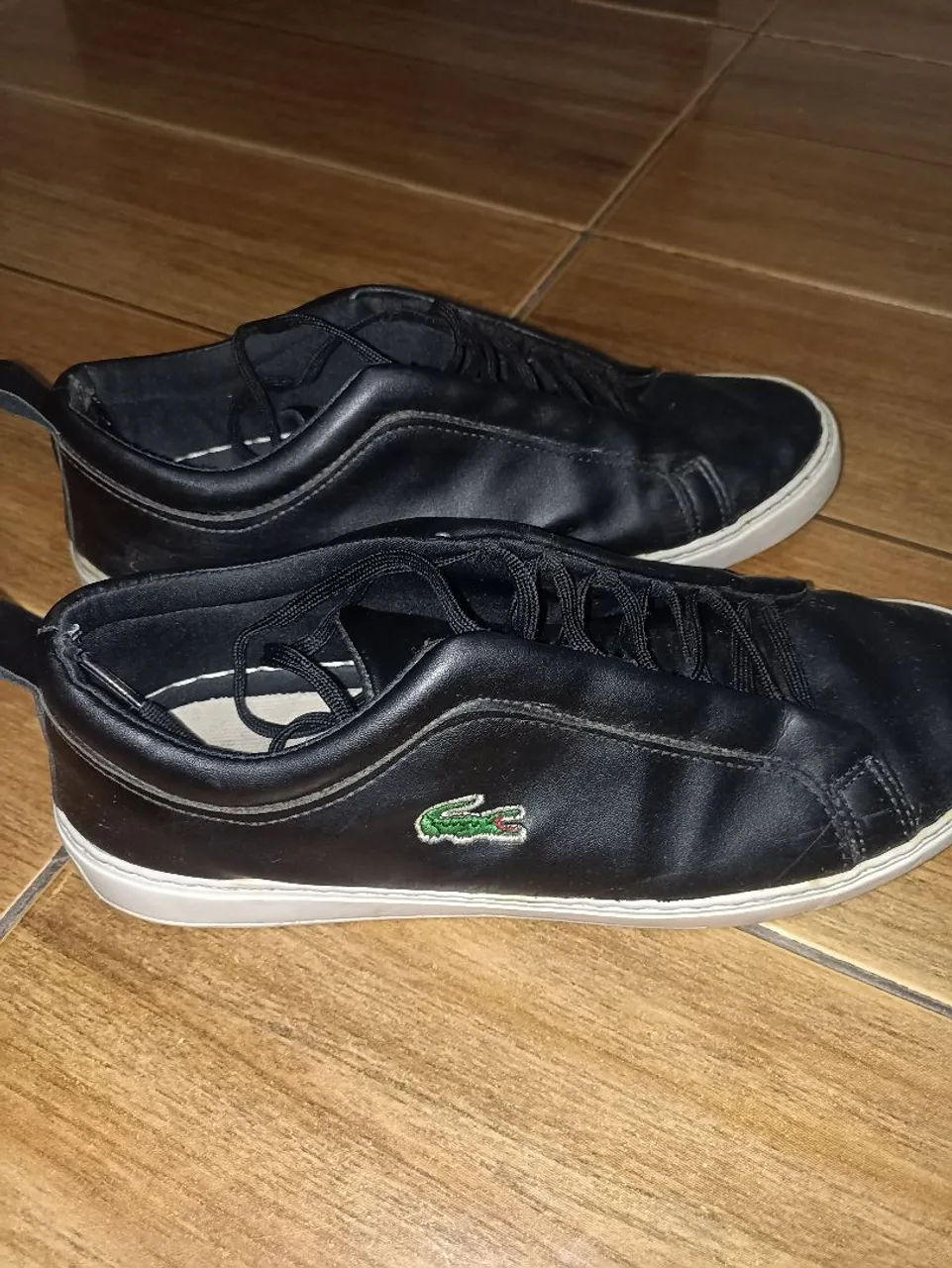 Tênis Lacoste Preto de Couro - Tamanho 41BR