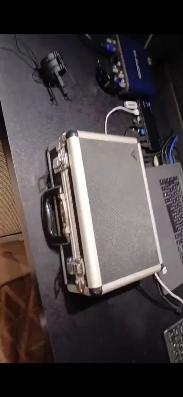 Microfone condensador Behringer B1 - Foto 3