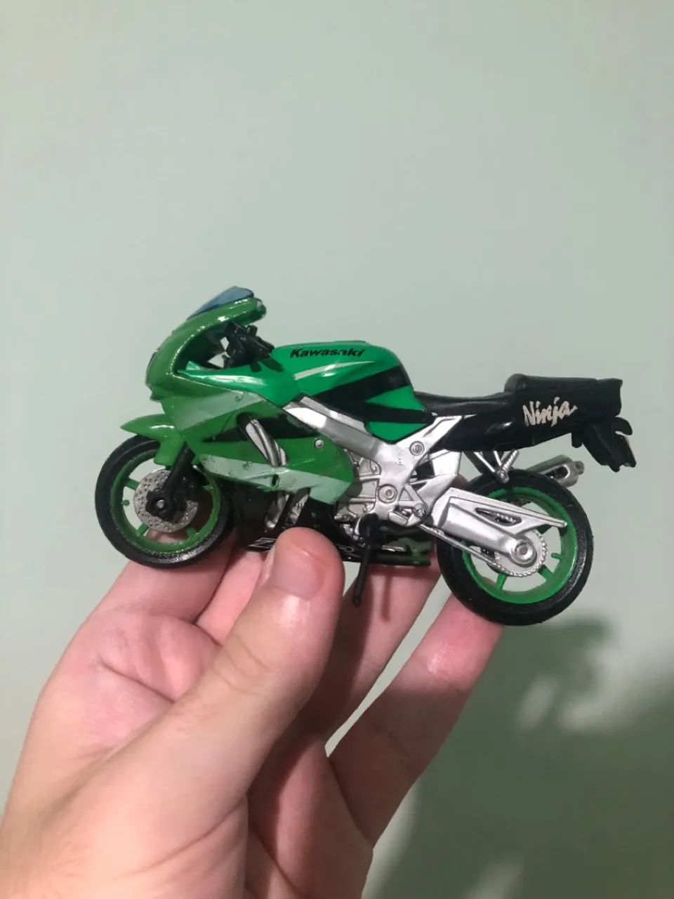Miniatura Kawasaki Ninja verde  - Foto 3