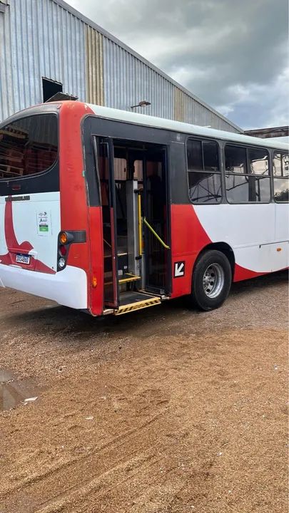 Micrao Neobus 2009 motor X12 eletronico totamente revisadol - Foto 7