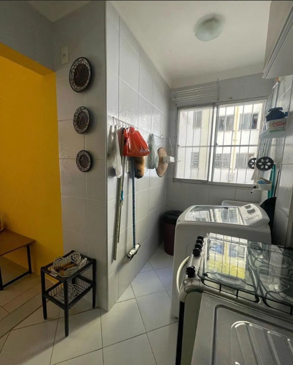 APARTAMENTO NO ROSA ELZE 3/4 R$ 1005,00 ( 670,00+ 320+15)