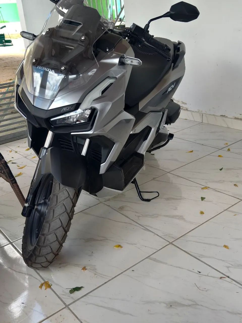Moto ADV Honda nova 