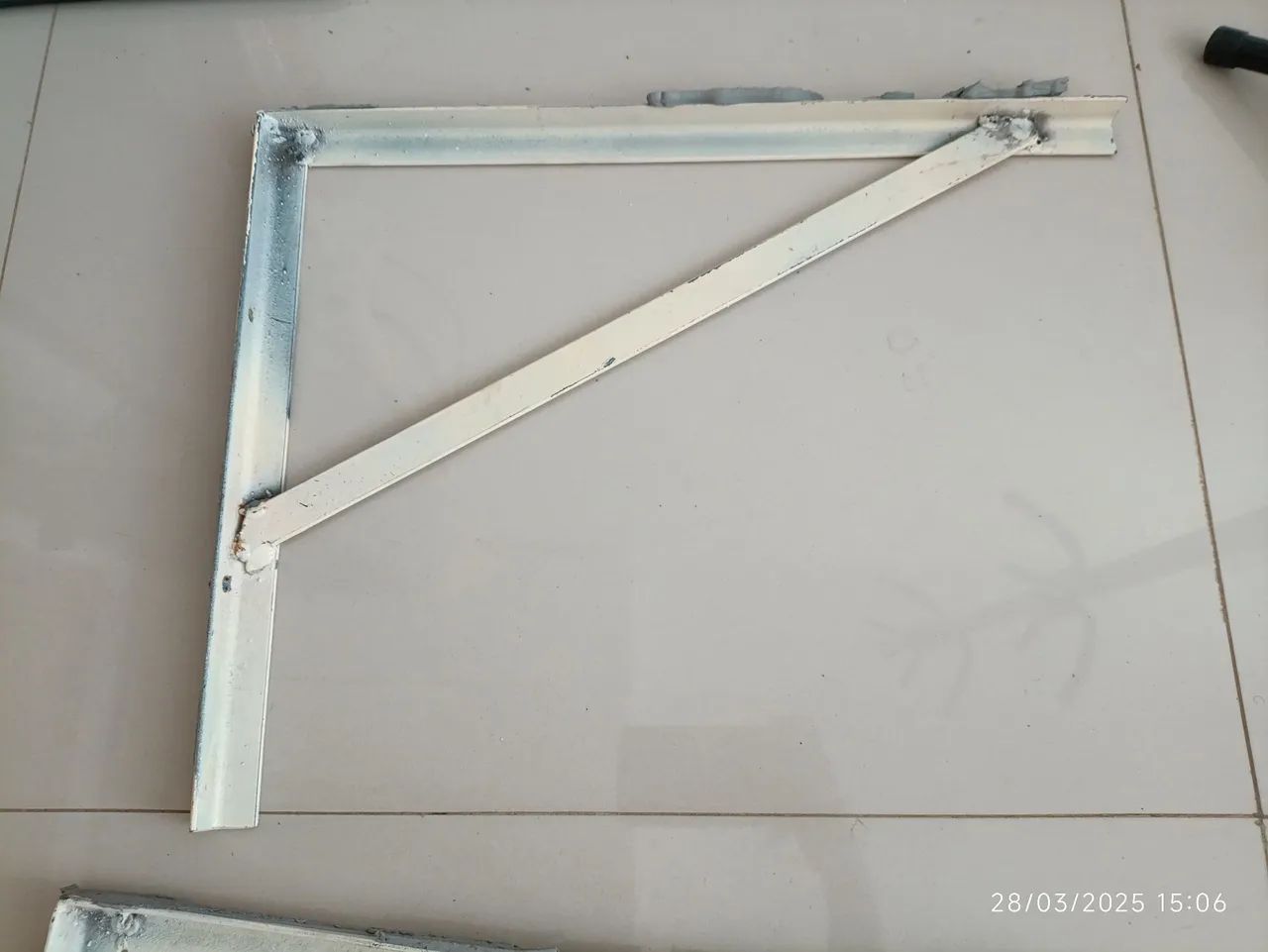 Durable Steel Bracket445639162961612805