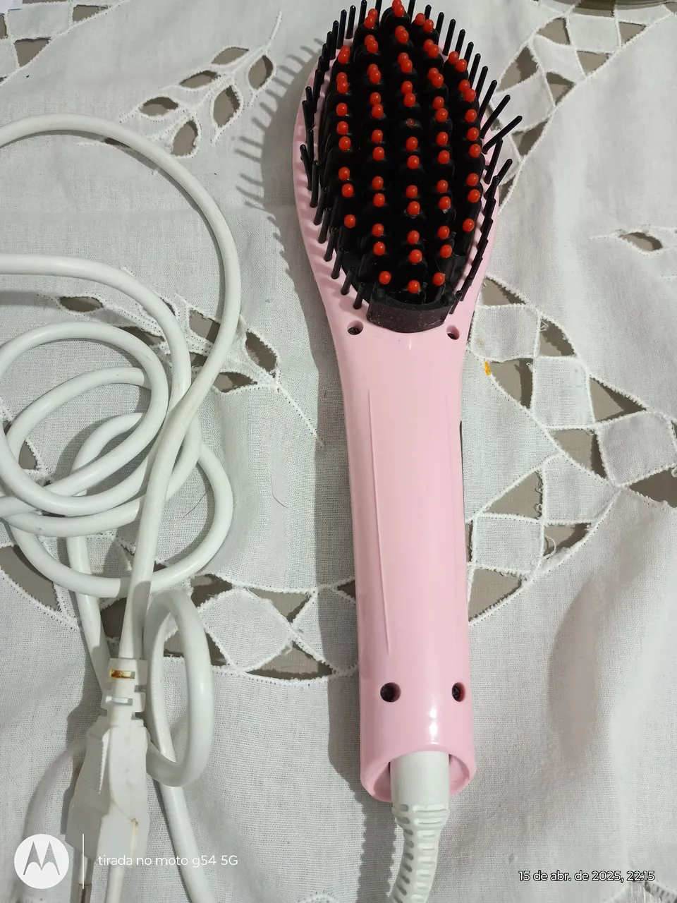 Escova modeladora de cabelo