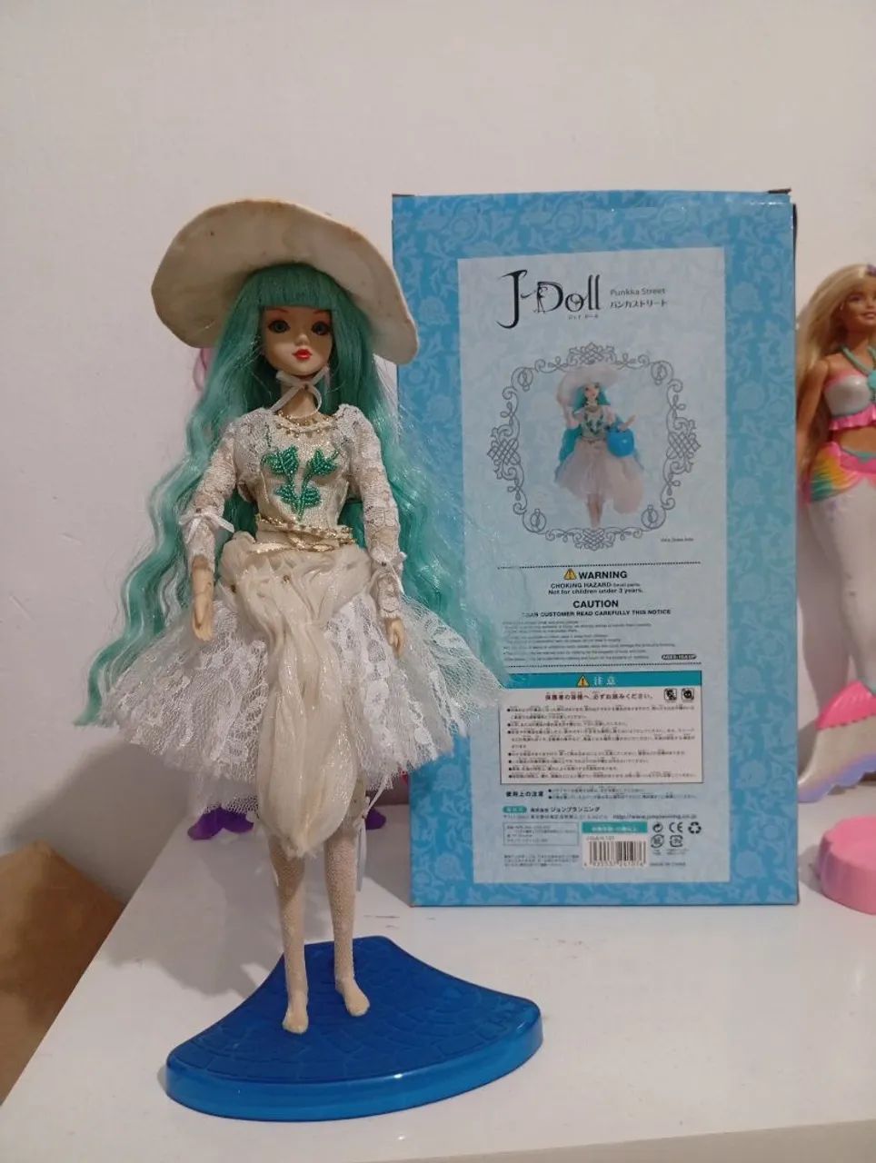Boneca J-doll punka street