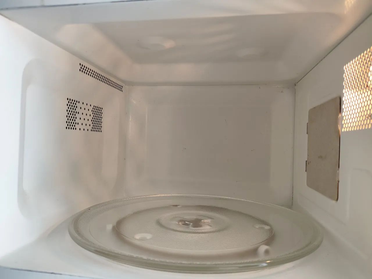 Microondas Panasonic,21 lts,110 volts, entrego e dou garantia  - Foto 4
