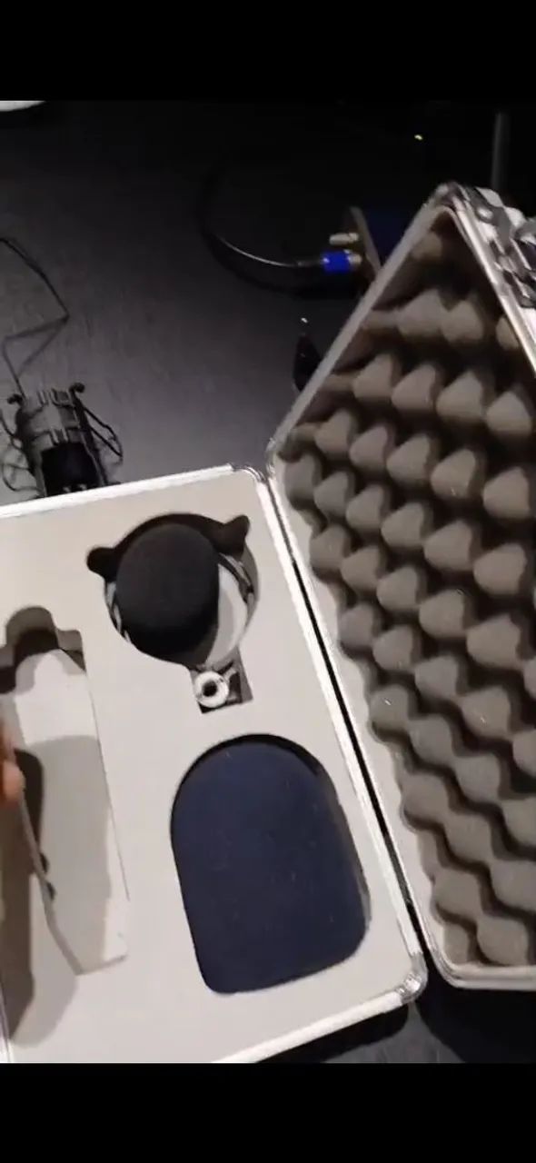 Microfone condensador Behringer B1 - Foto 2