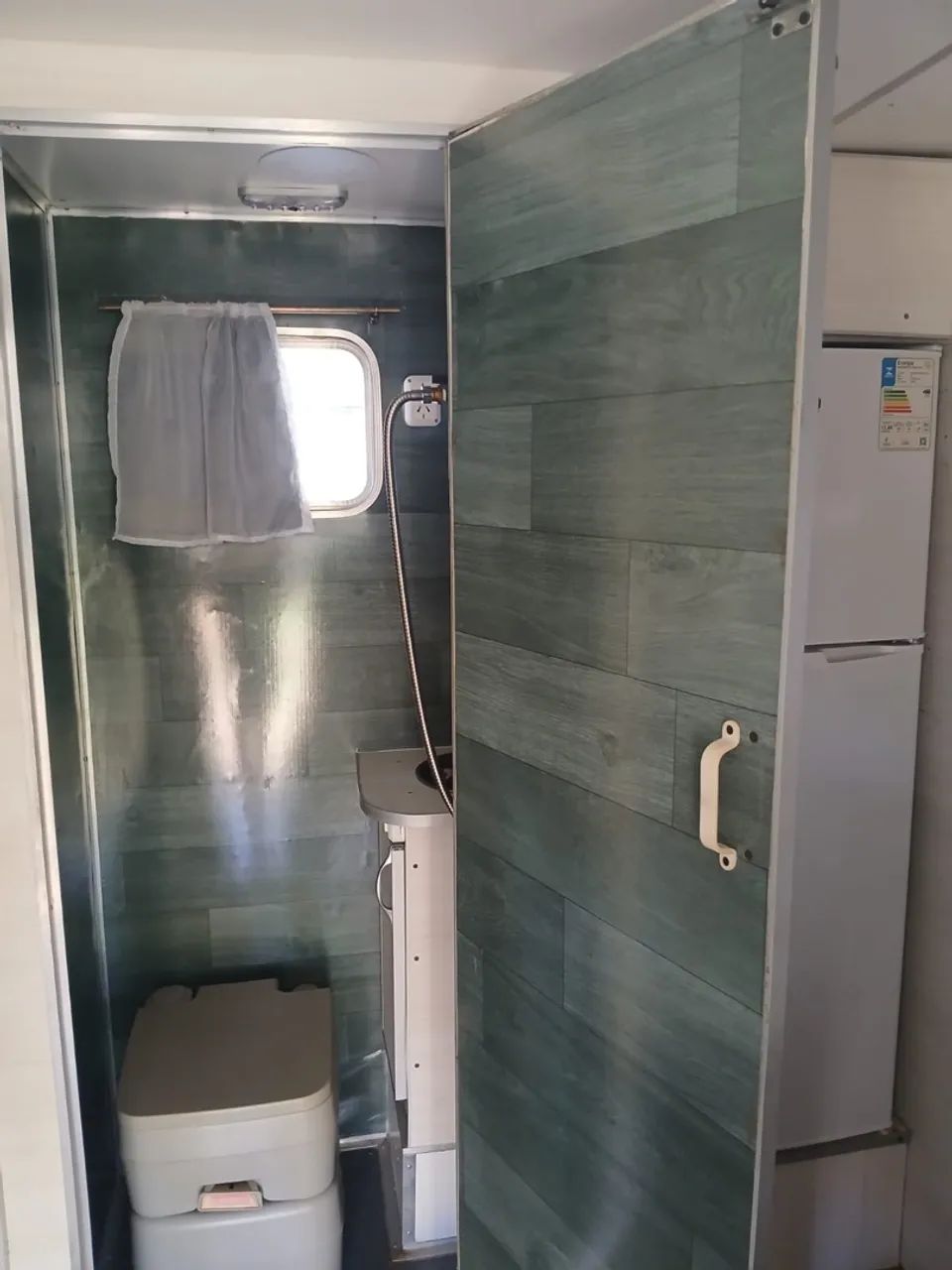 Trailer/Camping para 4 pessoas  - Foto 3