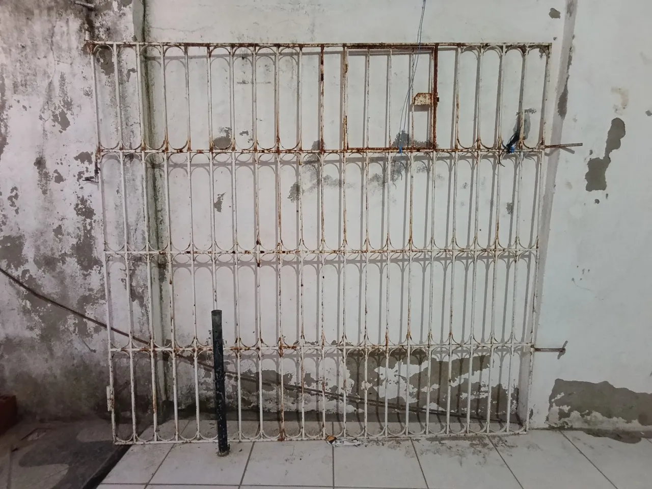Portão de ferro fundido