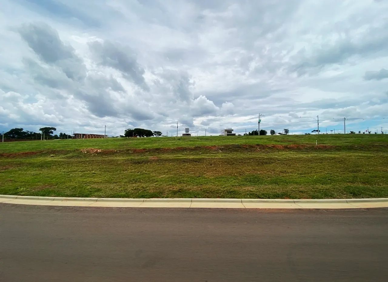 Lote no Condomínio Jardins Amsterdã 343,25m - Foto 8