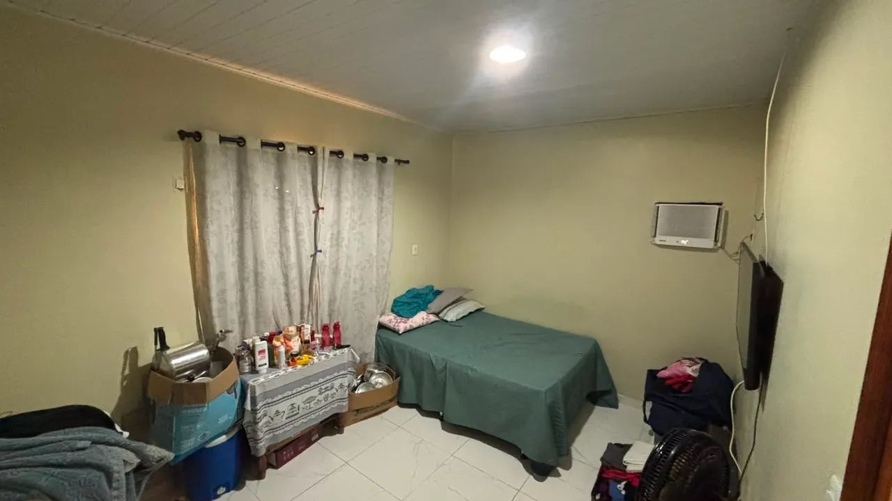 Casa grande C/2 quartos . 