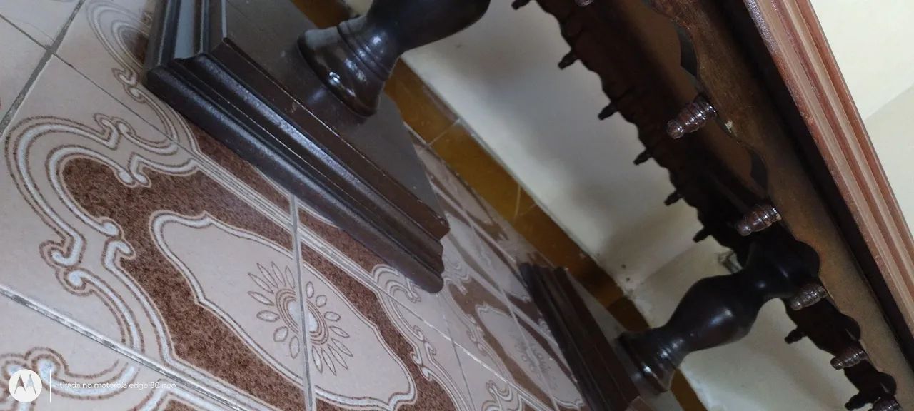 Mesa de centro colonial em perfeito estado de conservação  - Foto 4