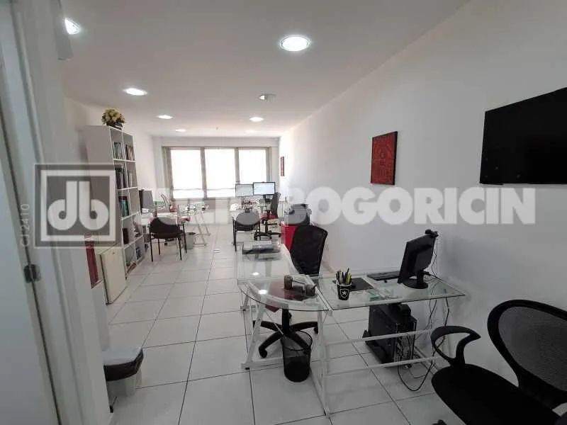 [OTIMO INVESTIMENTO DE SALA COMERCIAL COM VAGA, NO NOVA AMÉRICA!