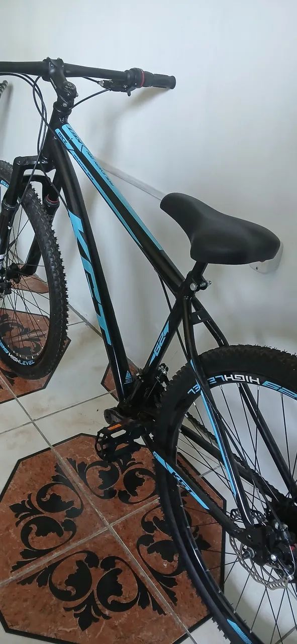 Bicicleta KGT aro 29 - Pouquíssimo uso - Foto 2
