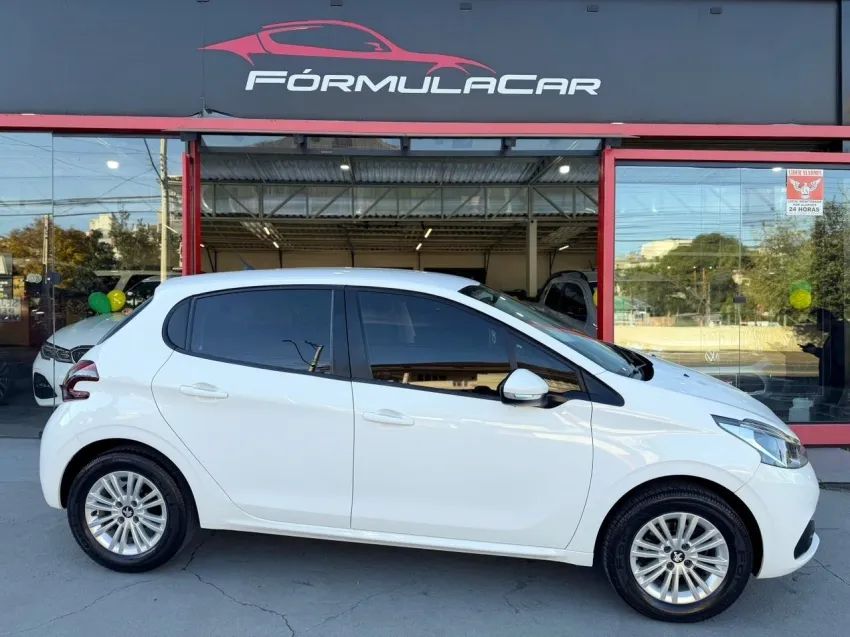 Peugeot 208 2019