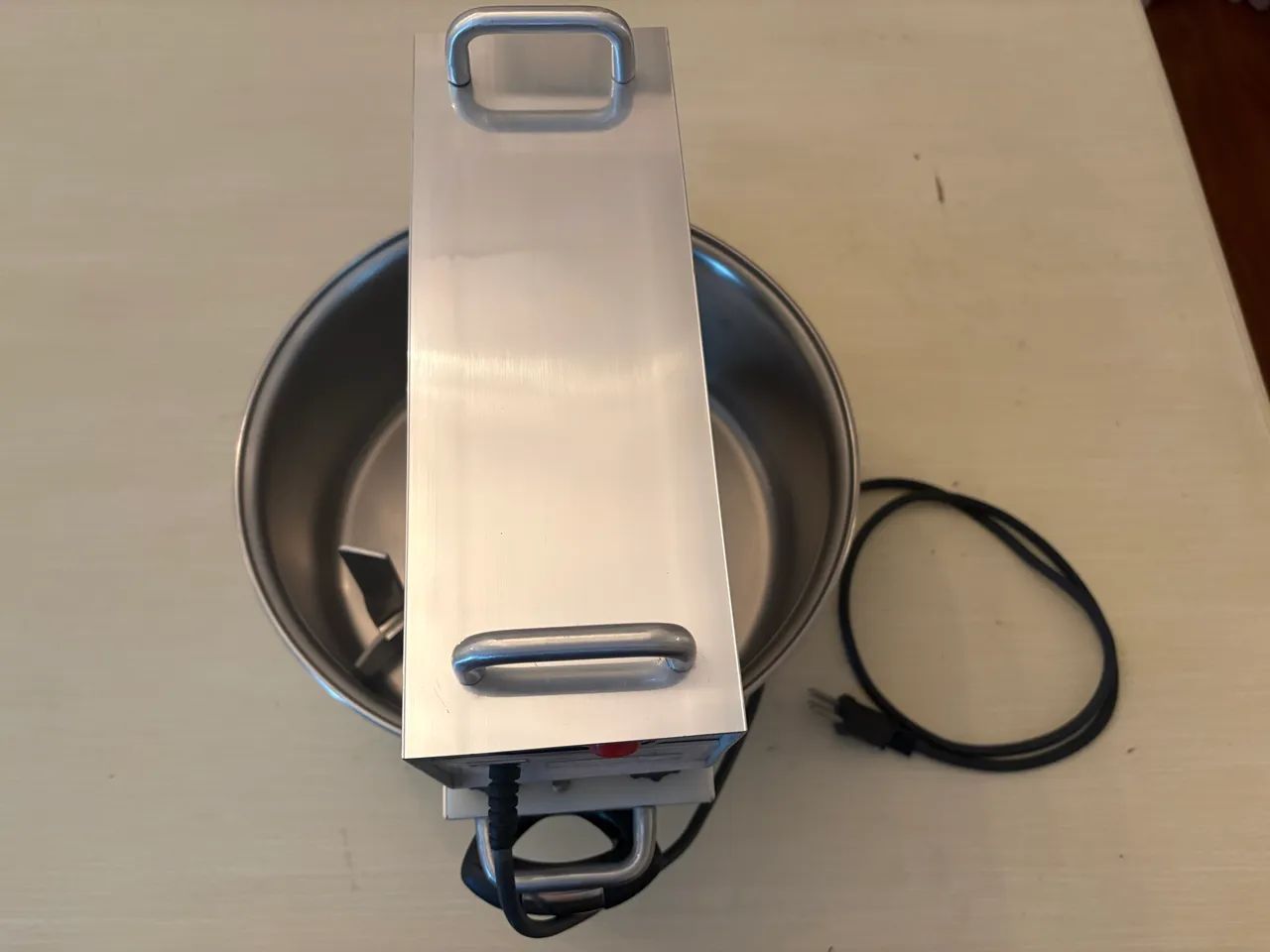 Panela mexedora automática Bennedita Pan mais Virapan 127v - Foto 3