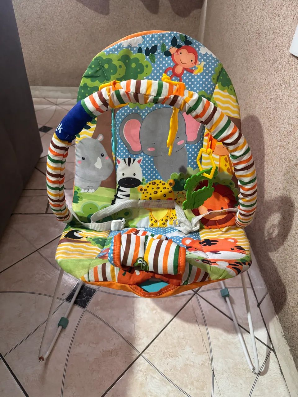 Cadeirinha de descanso bebê 