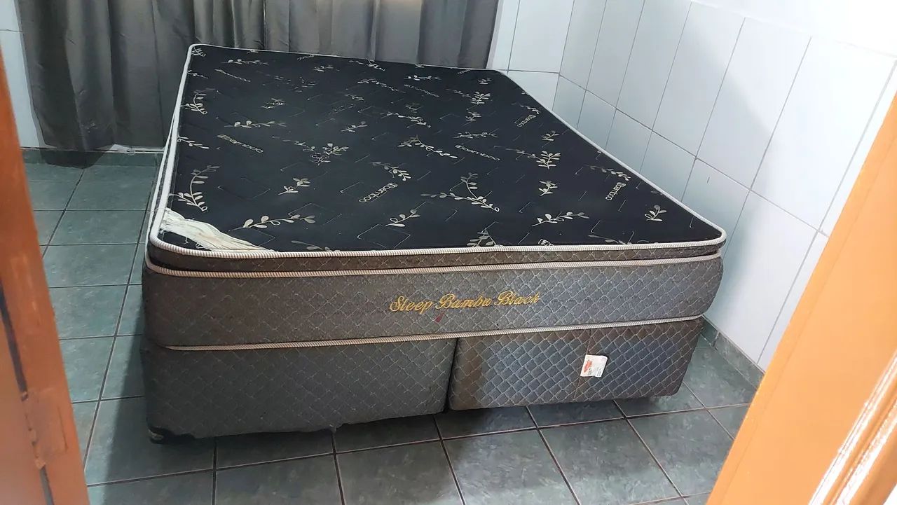 Vendo Cama Box Queen-Size 