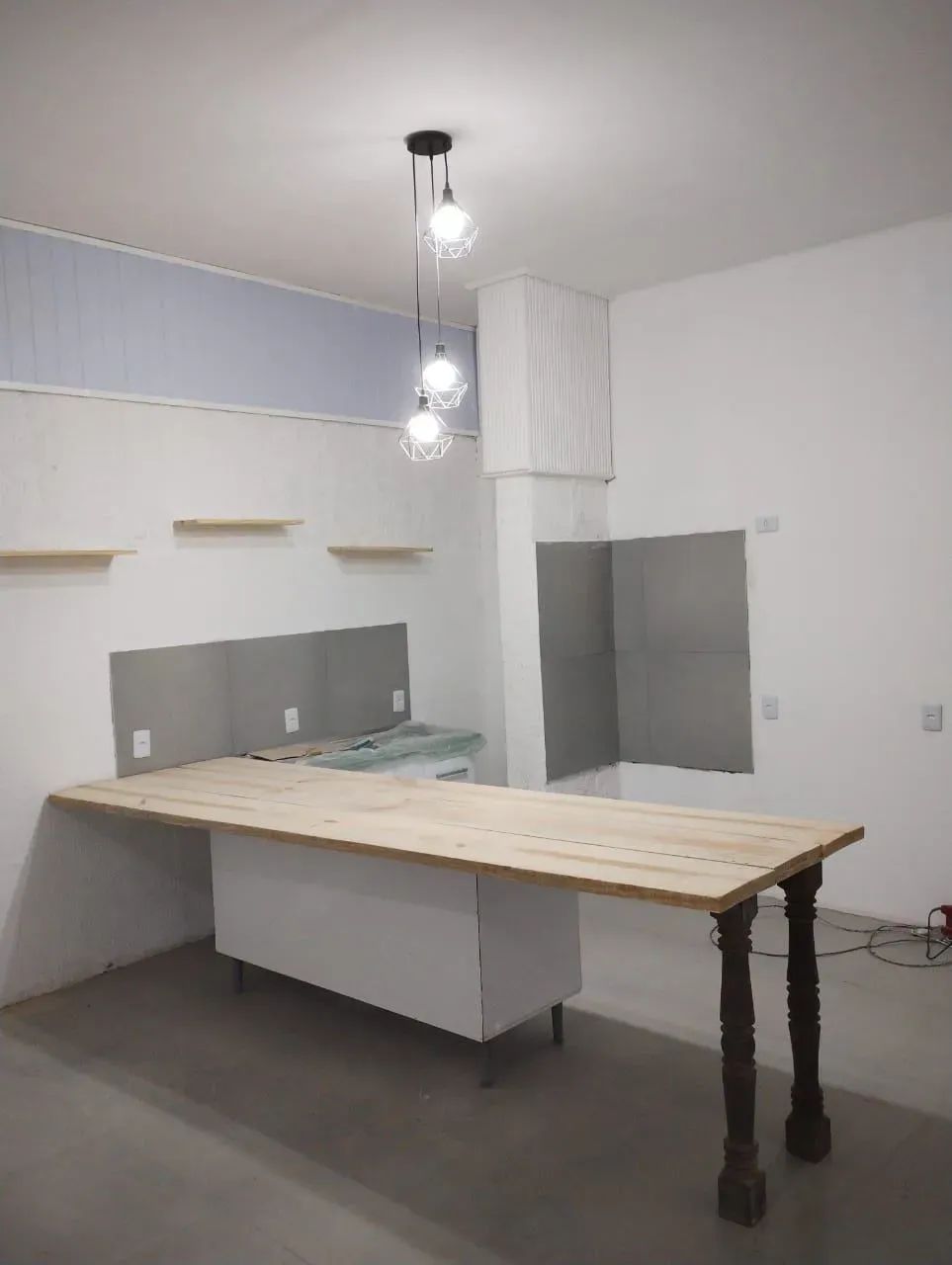 Casa para locação sendo 2 suítes