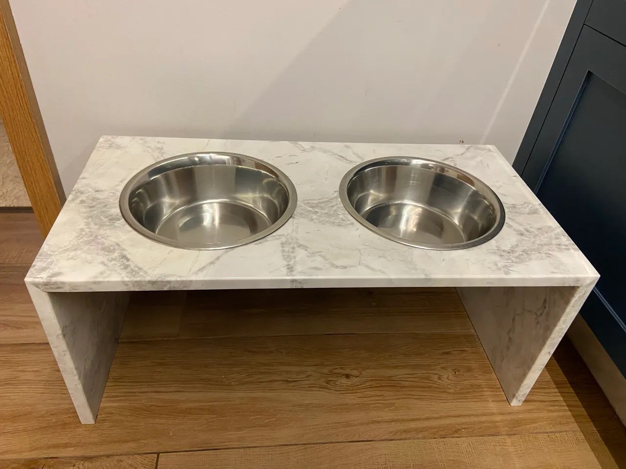 Comedouro em mármore para pet