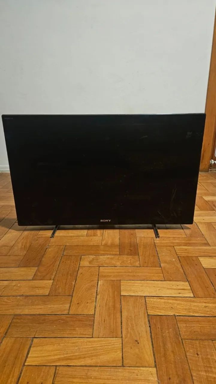 Vendo TV Sony 32 polegadas com defeito de tela - Foto 2