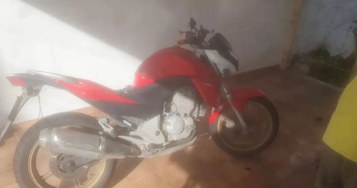CB 300 - Foto 5