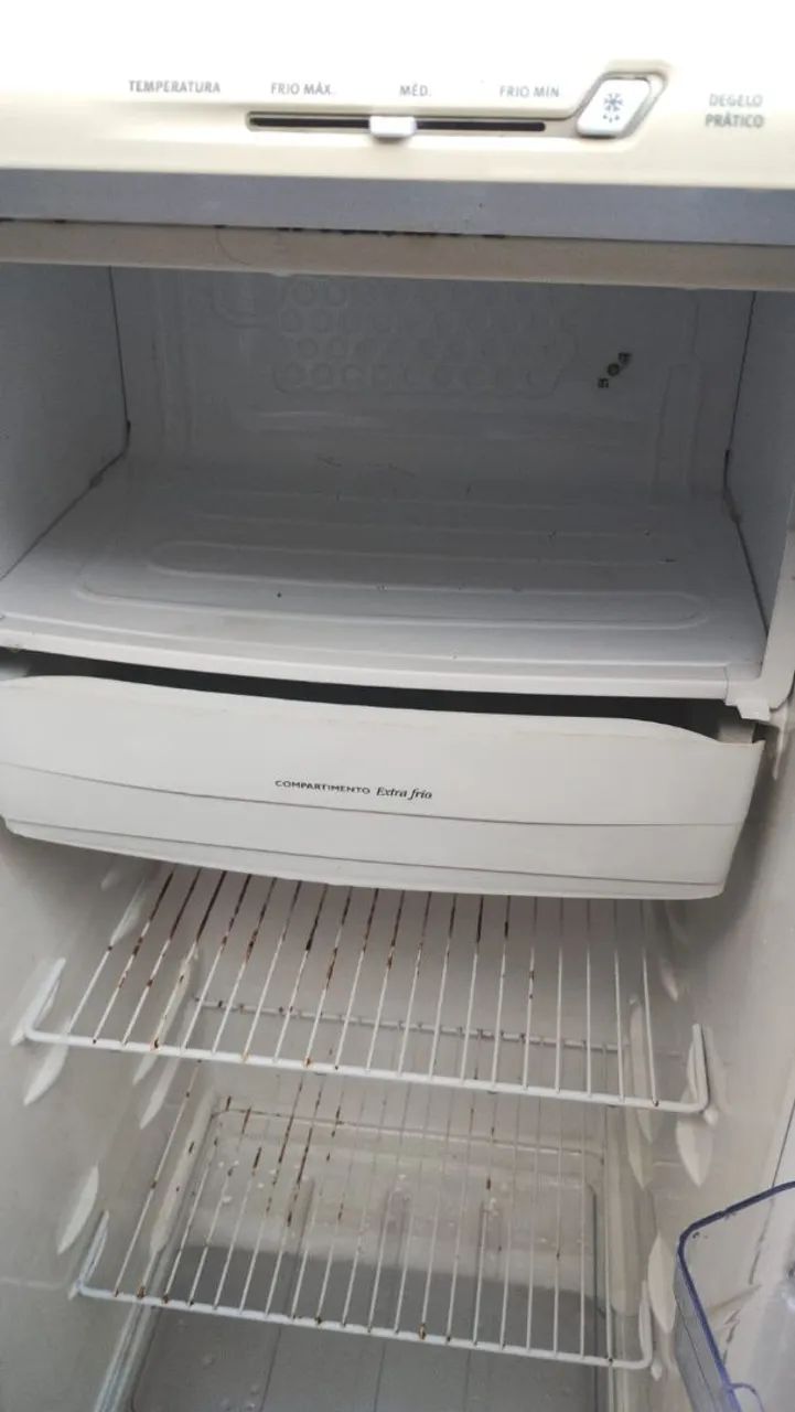 VENDO GELADEIRA