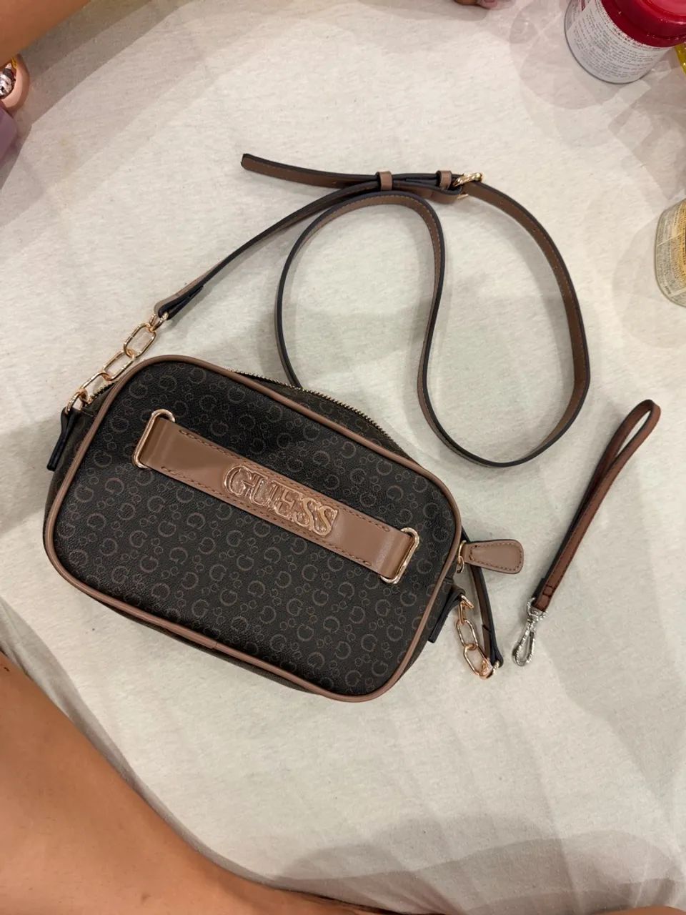 Bolsa Guess Feminina - Nova - Importada dos EUA - Foto 2