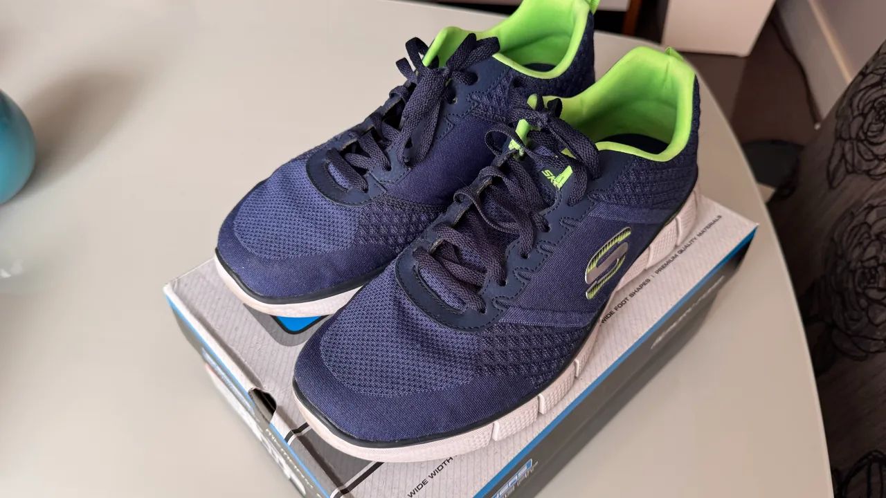 Tênis Skechers - Foto 2