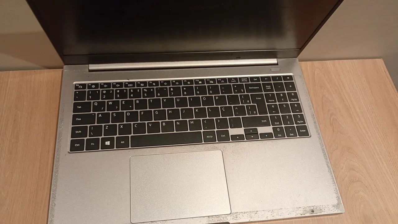 Notebook Samsung com defeito a vendar para troca de peças  - Foto 3