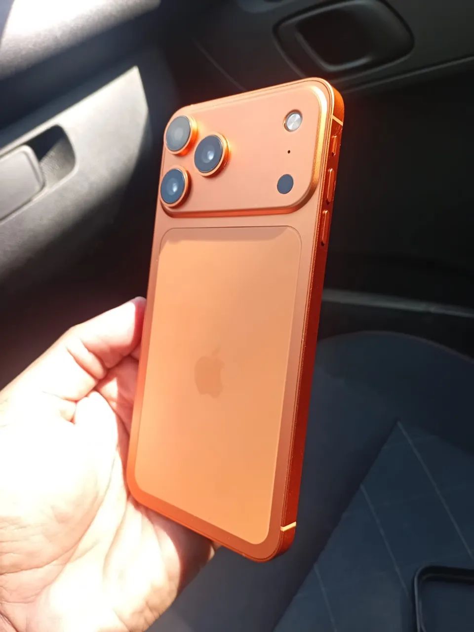 iPhone XS Max 256g na carcaça do 17 pro max - Foto 3