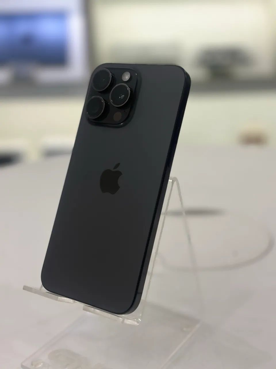 iphone 15 Pro Max 512GB - Preto - Seminovo - Celulares e
