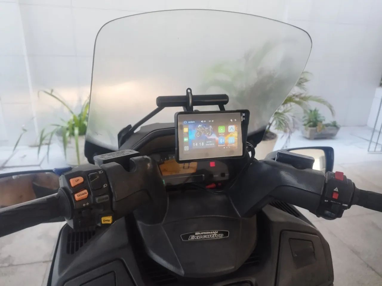 Burgman 650 Executive - Foto 4
