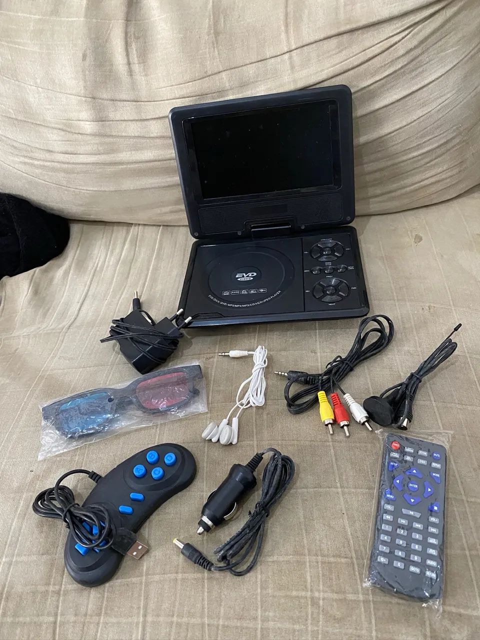 DVD portátil 7 polegadas c/bateria