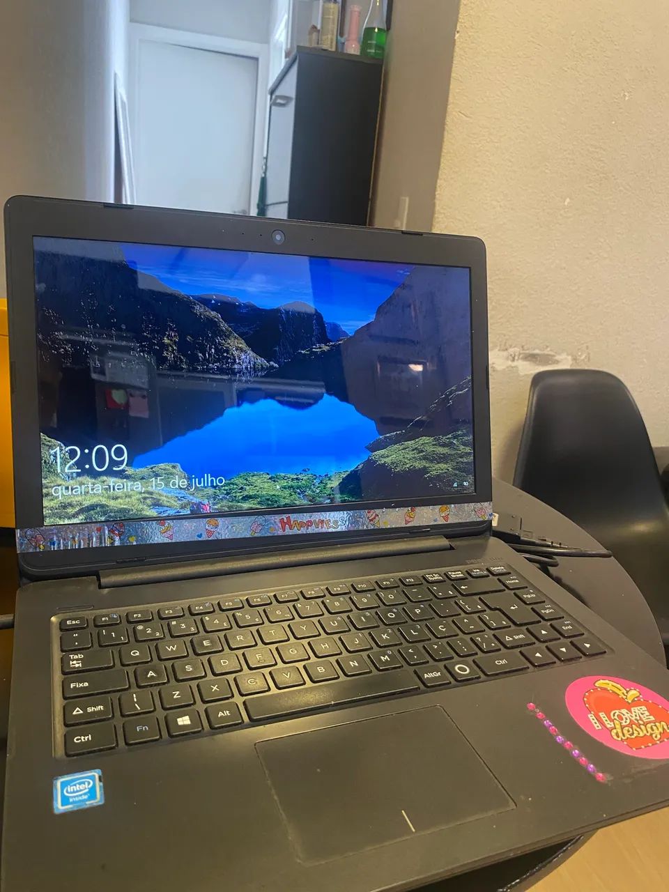 Notebook positivo - 32GB/2GB RAM - Som com problema 