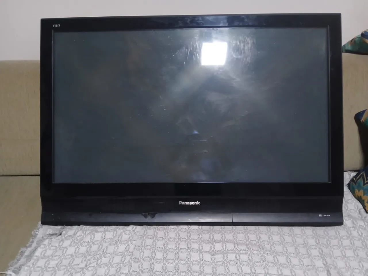 Tv Panasonic com Defeito para retirada de peças  - Foto 2